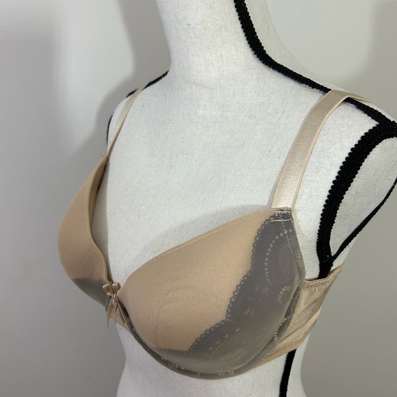 Barely Breezies. sz 38C bra. Sand color with gray lace accent - Picture 5 of 10